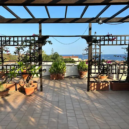 Mediterraneo Apartment *